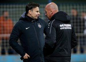 ‘IDEMO SADA DA ODMORIMO’: Stanojević zadovoljan posle pobede u Surdulici, njegov kolega sa klupe Radnika žali za propuštenim prilikama!