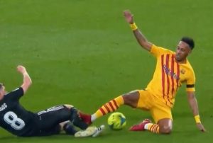 START OBAMEJANGA O KOM SVI BRUJE: Mogao da povredi igrača Reala, a nije dobio ni žuti karton (VIDEO)