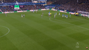 NEVEROVATNE SCENE NA GUDISONU: Navijač se vezao za stativu i prekinuo utakmicu, razlog je krajnje banalan! (VIDEO)