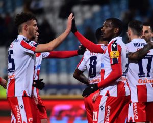 POLUVREME U BEOGRADU: Ben pogodio za vođstvo, Rodić duplirao prednost Zvezde! (FOTO)