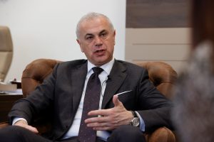 ‘CRVENA ZVEZDA JE OPET VELIKA’: Jake reči Zvezdana Terzića posle ispadanja iz Lige Evrope, evo koja je najbolja potrvrda da je klub na pravom putu!