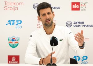 ĐOKOVIĆ ČESTITAO BADNJE VEČE POSLE TRIJUMFA U ADELEJDU: ‘Mora da je vatromet zbog Božića!’ (VIDEO)