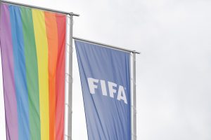 BEZ DUGINIH ZASTAVA U KATARU: Organizatori ne mogu da garantuju bezbednost usled isticanja gej simbola!