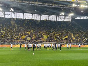 HALAND MENJA SREDINU U TRANSFERU VREDNOM 300 MILIONA: Pogledajte šta sve mora da se isplati da bi doveli Halanda!