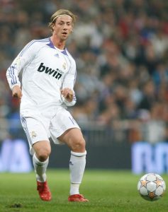 GUTI: ‘Ramos zna da je napravio grešku, mogao je da završi karijeru u Realu!’