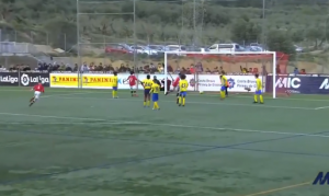 DEČAK KOJI OBEĆAVA: Kristijano Ronaldo može biti zadovoljan – pogledajte kako njegov naslednik trese mreže na ‘ostrvu’! (VIDEO)