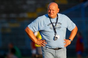 NASTAVLJA SE ‘TRENERSKA VRTEŠKA’: Spartak raskinuo ugovor sa Vučkovićem, pa na njegovo mesto doveo trenera koji zadnjih 10 godina nije radio u Srbiji!