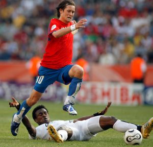 ROSICKI PORUČIO DA JE KANGA ‘MORON’: Usledio je žestok odgovor veziste Crvene zvezde! (FOTO)