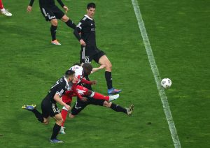 POLUVREME NA ‘MARAKANI’: Lažnjak, pa sjajna završnica Bena za vođstvo Zvezde! (VIDEO)