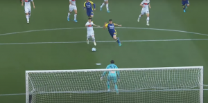 SIMEONE ‘PRESUDIO’ ĐENOVI: Argentinac doneo tri boda Veroni! (VIDEO)