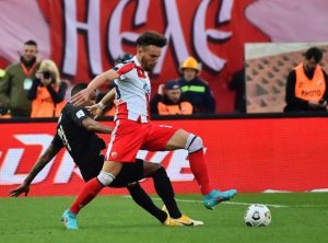 ERAKOVIĆEV PUT OD TRAGIČARA DO HEROJA: Kada sam preživeo onakvo vređanje, lako ću se navići na pohvale!