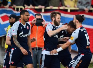 BILO JE SVEGA NA ČAIRU: Zvezda povela, Radnički se ekspresno vratio pa ostao sa igračem manje! (VIDEO)