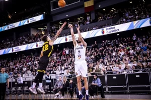 RUMUNSKA BAJKA NA SRPSKI NAČIN SE NASTAVLJA: Birčević pogodio trojku za trijumf, Kluž na korak od F4! (VIDEO)