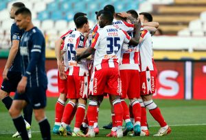 VELIKO BRAVO ZA DELIJE: Navijači Zvezde razvili transparent preko severne tribine i moćnom porukom pružili podršku Siniši Mihajloviću! (FOTO)(VIDEO)