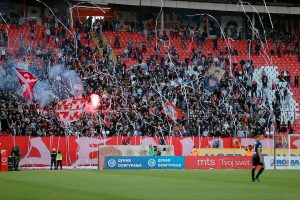 DELIJE POSVETILE TRANSPARENT TRENERU PARTIZANA: ‘Stanoje – za jaku ligu bez ‘VAR-a’ (FOTO) (VIDEO)