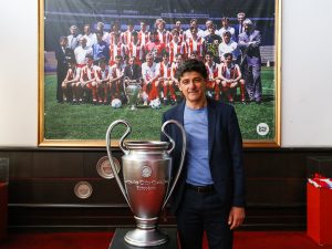 BELODEDIĆ NA MARAKANI: Evropski šampion posetio mesto uspeha! (VIDEO)