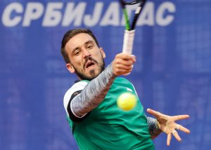 DŽUMHUR PROŠAO KROZ PAKAO, OSETIO BOLOVE PA ZAVRŠIO NA INTEZIVNOJ: ‘Srećan sam što sam živ!’ (FOTO)