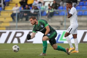 HOTSPORT SAZNAJE: Kostić prvi put preko granice!