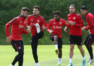 HAOS NA ‘OLD TRAFORDU’: Atmosfera u Mančesteru nikada nije bila gora – fudbaleri se potukli na treningu!