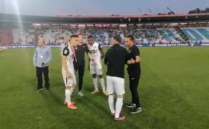 VERBALNI SUKOB CRNO-BELIH: Evo šta se dešavalo posle finala Kupa Srbije na ‘Marakani’ (VIDEO)