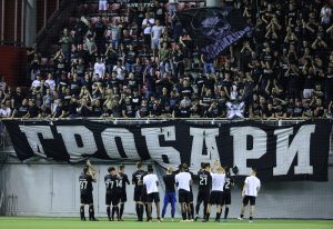 PARTIZAN ŽESTOKO KAŽNJEN: Pola miliona kazna za crno-bele!
