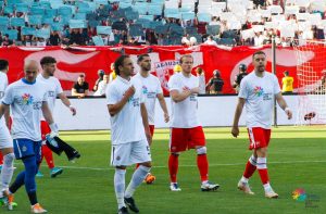 SJAJAN GEST: Evo kakavu poruku su na majicama poslali igrači Zvezde i Partizana na derbiju u finalu Kupa Srbije (FOTO)