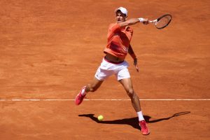 ĐOKOVIĆ SIGURAN PROTIV HURKAČA: Novak čeka protivnika u polufinalu!