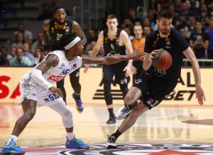 PARTIZAN RAZNEO BUDUĆNOST: Crno-beli ubedljivi protiv tima iz Podgorice, Panter fenomenalan! (VIDEO)