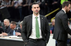 DUŠAN DOKTOR ALIMPIJEVIĆ IDE ŽOCOVIM STOPAMA: Vratio nemoguć minus, potaje božanstvo u Turskoj i izborio novo polufinale Evrokupa! (VIDEO)