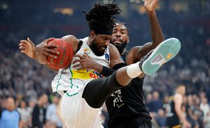 HOLAND POČEO DA PSUJE NA SRPSKOM: U pi**u materinu! (VIDEO)