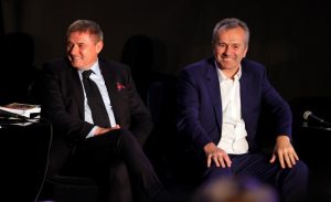 MNOGO LEGENDI NA JEDNOM MESTU: Dragan Stojković okupio velikane našeg sporta – pogledajte atmosferu sa promocije knjige ‘PIKSI – SVE ZA 10’! (FOTO)