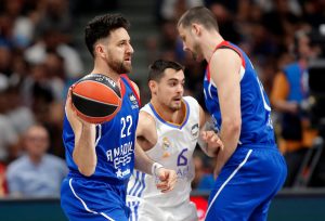 SVE JE GOTOVO, MICIĆ ODVEO EFES DO TITULE PRVAKA EVROPE: Neizvesna završnica u Beogradu pripala Atamanovoj ekipi!