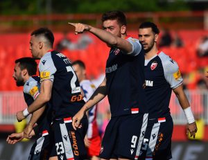 KAKO SE ZAVRŠIO POST ZVEZDINOG NAPADAČA: Detaljna analiza dodelila gol Pavkovu!