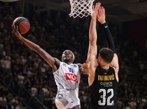 PERI NAPUSTIO PODGORICU: Amerikanac se seli u Španiju!