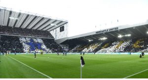 JEZIVE VESTI STIŽU IZ ENGLESKE: Poznati fudbaler se bori za život!