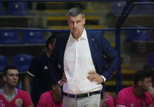 ‘HALA ALEKSANDAR NIKOLIĆ, PUBLIKA, ZVEZDA’: Jovanović motivisan pred majstoricu sa Zvezdom, evo šta trener Mege traži od svojih momaka!