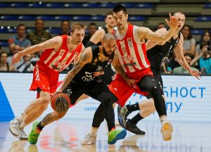 PALA KONAČNA ODLUKA ABA LIGE: Poznato ko sudi odlučujući meč Crvene zvezde i Partizana