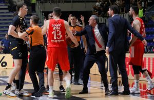 RADONJIĆ NAKON PROVOKACIJE TRIFUNOVIĆA: ‘Osećam se loše – Pozivam navijače!’ (VIDEO)