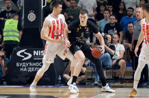 PARTIZAN ‘GLEDA U LEĐA’ ZVEZDI: ‘Crveno-beli’ pretekli najvećeg rivala po broju titula!