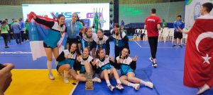 VELIKO BRAVO ZA NAŠE ŠKOLARCE: Deca iz Srbije blistala u Brazilu – devojčicama zlato, a dečaci osmi na svetu!