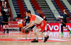 UŽIVO IZ DVORANE ALEKSANDAR NIKOLIĆ: Pogledajte koja mesta će ostati prazna i kako ih je Zvezda obeležila! (FOTO)