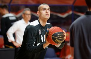 DOMINIRA U NACIONALNOM DRESU: Madar fenomenalnom partijom vodio Izrael do pobede!