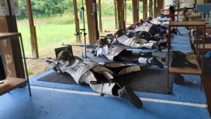 PANČEVCI I NOVOBEOGRAĐANKE OBELEŽILI DAN U NOVOM SADU: Rakonjac najuspešniji u gađanju malokalibarskom puškom! (FOTO)