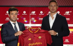 NEMANJA MATIĆ POKAZAO VELIČINU: Ustupio svoj broj Argentincu!