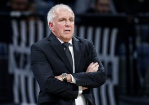 EMOTIVNE SCENE: Partizan u Fuenlabradi posetio legendarni stručnjak! (VIDEO)