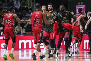 ZVEZDA DOVODI POJAČANJE IZ MILANA: Stiže vrhunski defanzivac – šta li će biti sa Singltonom?!