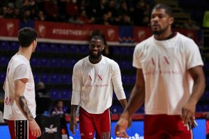 ZVEZDA OZVANIČILA NOVO POJAČANJE: Stigao krilni centar jednog od najboljih timova Evrope!