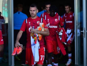 KRAJ SARADNJE: Fudbaler napušta Marakanu, u Zvezdi više ne računaju na njegove usluge! (FOTO)