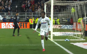 PARTIZAN DOGOVORIO NOVO POJAČANJE: Bivši igrač Lestera sutra stiže u Beograd i potpisuje ugovor! (VIDEO)