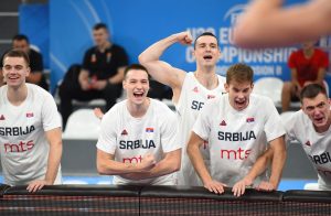 SRBIJA U FINALU EVROPSKOG PRVENSTVA: Vratili su se u A diviziju – za titulu protiv Islanda ili Finske!